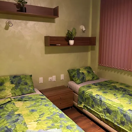 Appartement 2-bedroom, 2-bathroom With Fireplace And Garden At Winslow Infinity *