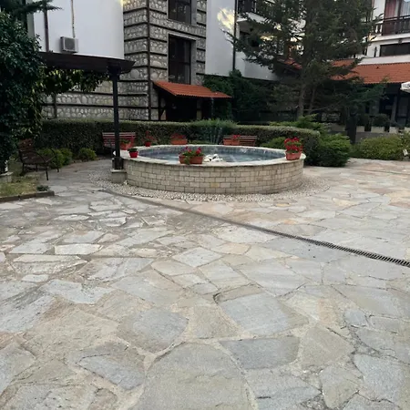 Apartament 2-bedroom, 2-bathroom With Fireplace And Garden At Winslow Infinity