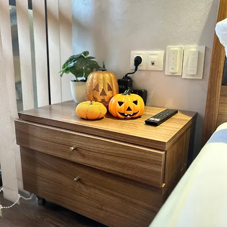 2-bedroom, 2-bathroom With Fireplace And Garden At Winslow Infinity Appartement *
