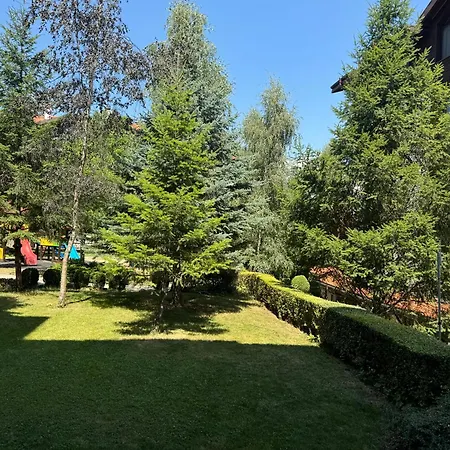 2-bedroom, 2-bathroom With Fireplace And Garden At Winslow Infinity Μπάνσκο