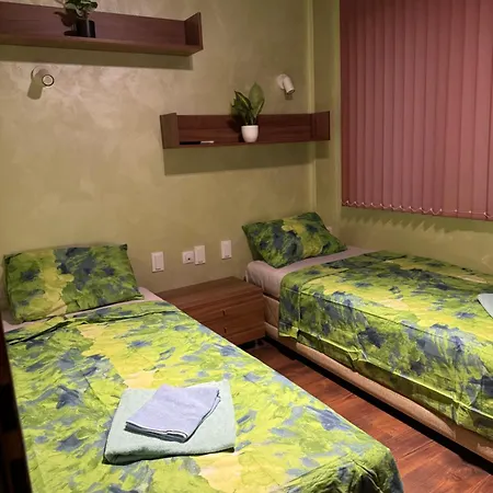 2-bedroom, 2-bathroom With Fireplace And Garden At Winslow Infinity