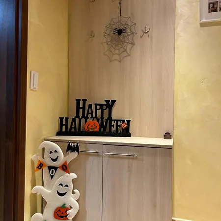 Διαμέρισμα 2-bedroom, 2-bathroom With Fireplace And Garden At Winslow Infinity *