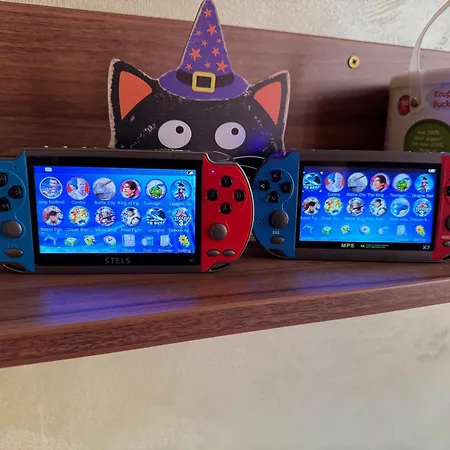 2-bedroom, 2-bathroom With Fireplace And Garden At Winslow Infinity Διαμέρισμα *