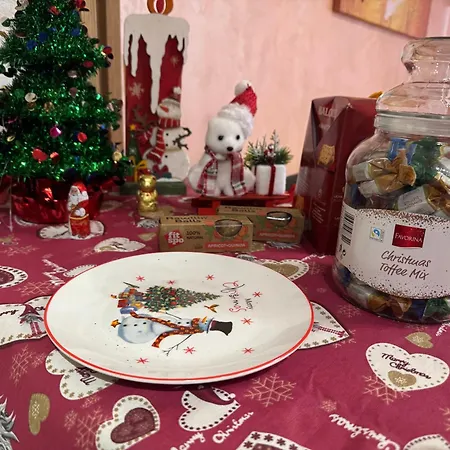 2-bedroom, 2-bathroom With Fireplace And Garden At Winslow Infinity Διαμέρισμα