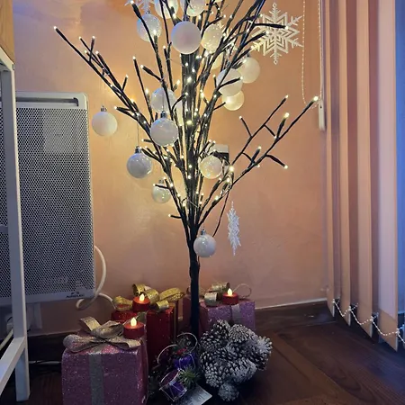 Διαμέρισμα 2-bedroom, 2-bathroom With Fireplace And Garden At Winslow Infinity